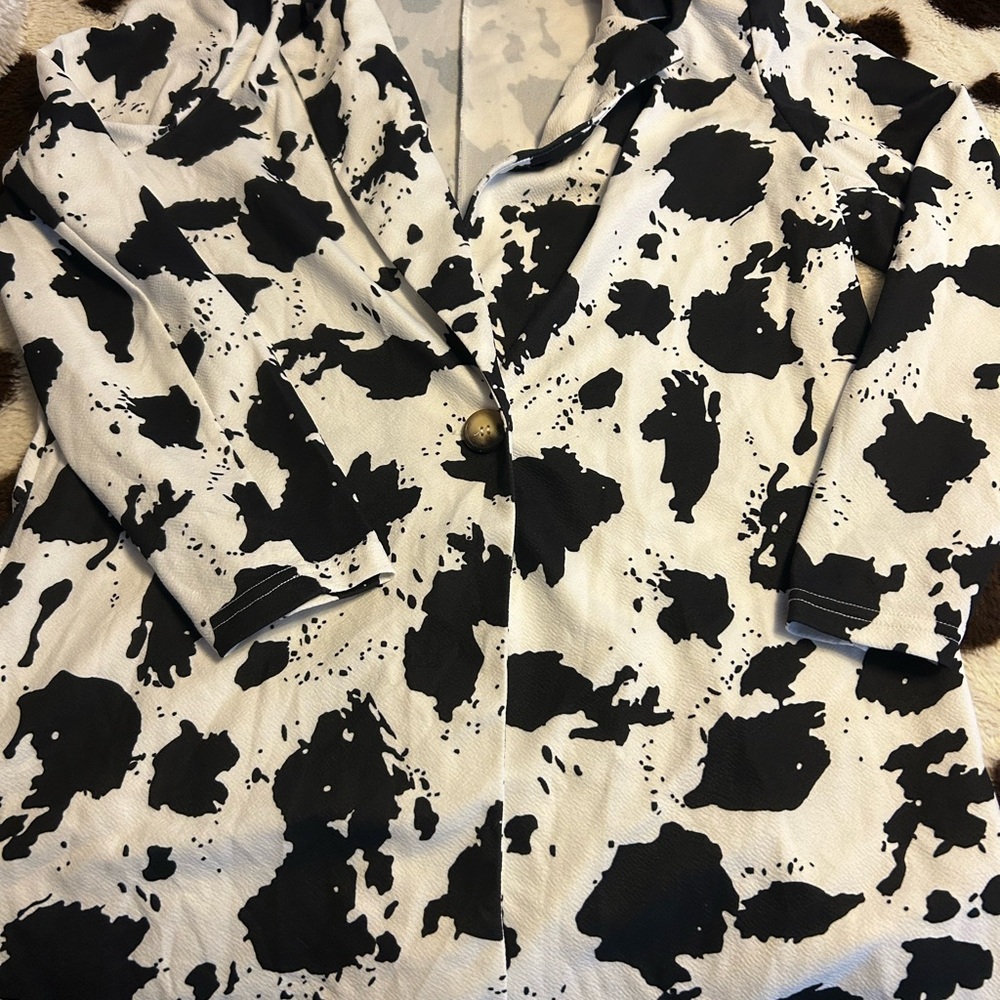 SHEIN Monochrome Animal Print Blazer